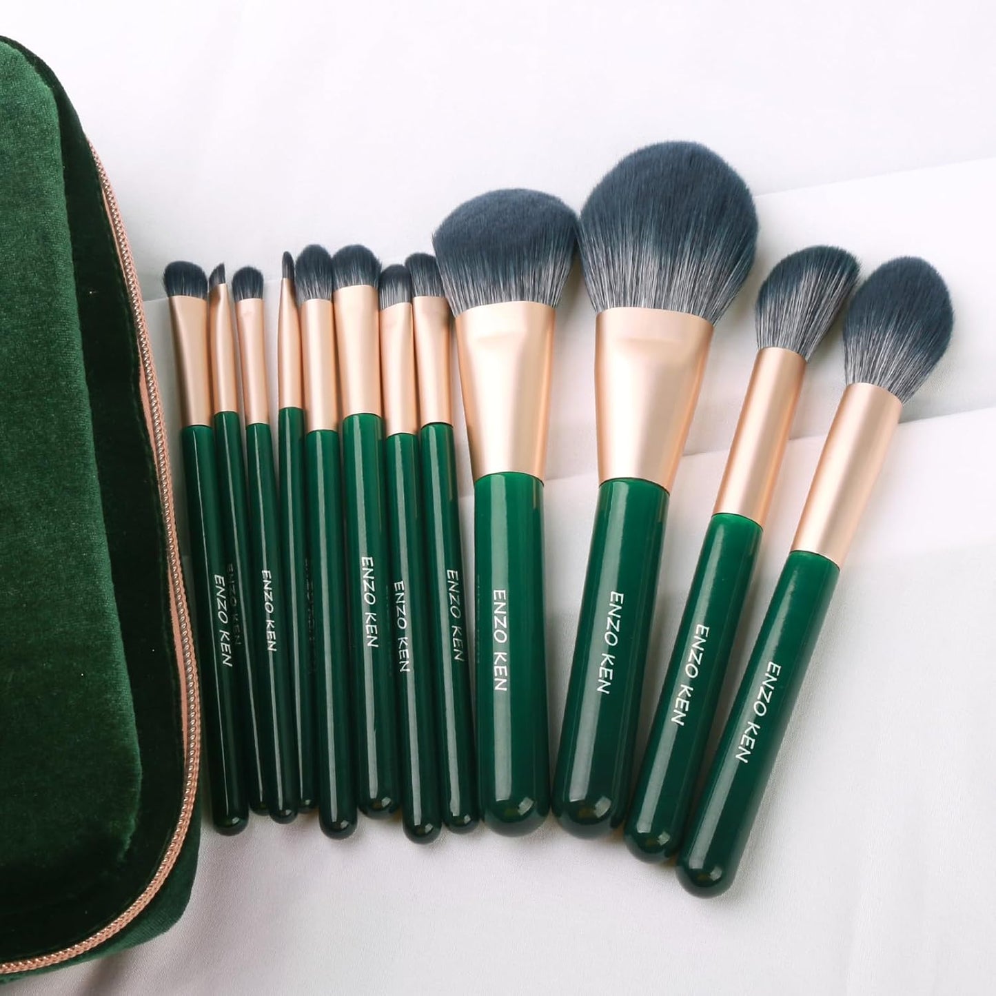 Natural Fiber & Goat Hair Makeup Brush Set Professional, Combined Hair Makeup Brushes Set with Case, Green Cosmetic Brushes Makeup Set, Natural Makeup Brushes, Natural Bristle Makeup Brushes.
