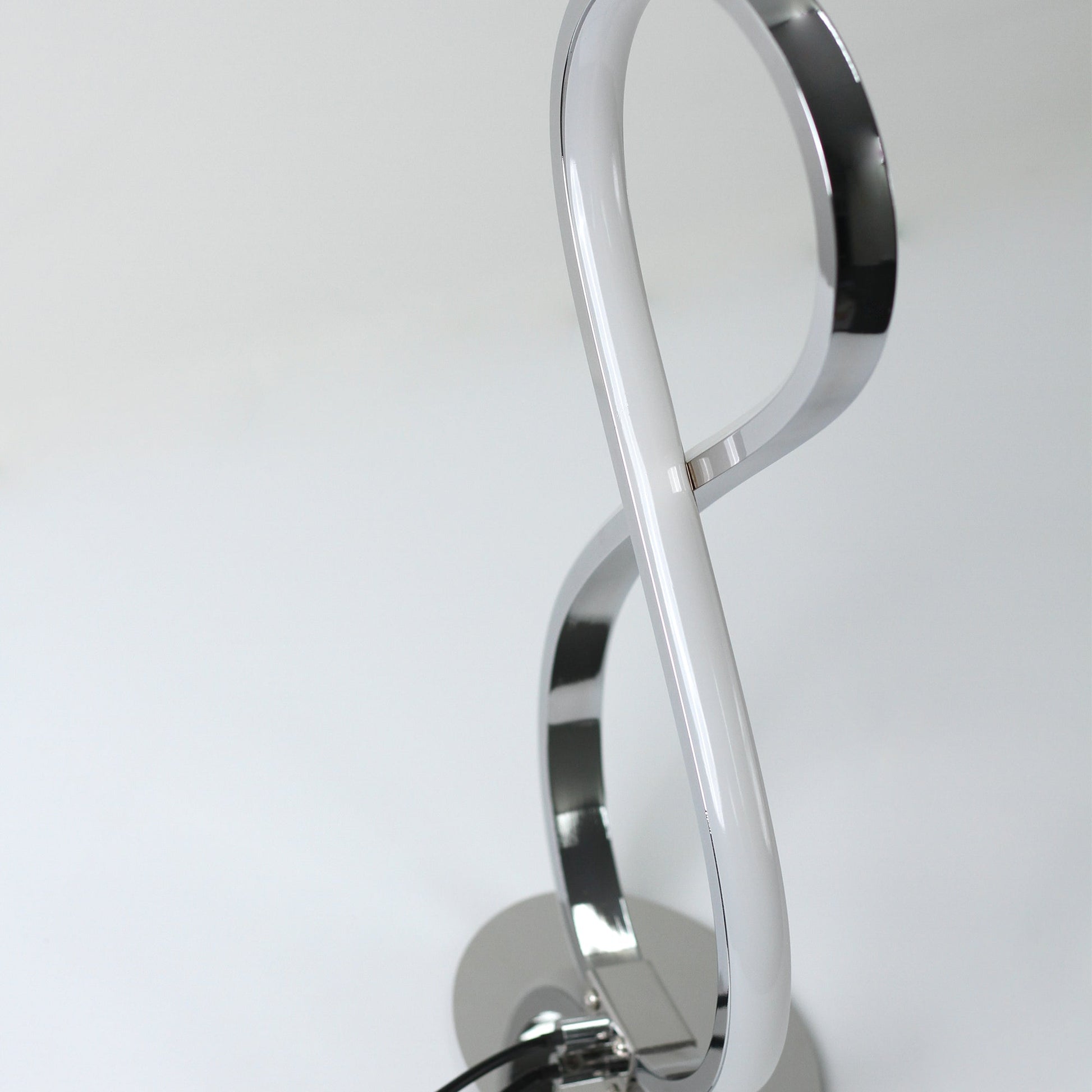 Infinite LED Table Lamp - Chrome DropShipZone
